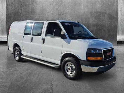 2022 GMC Savana 2500 Work Van