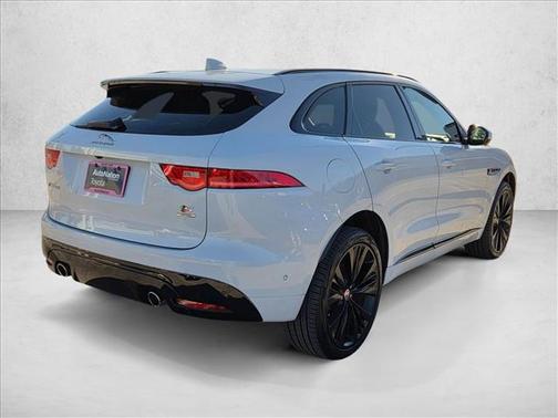 2019 Jaguar F-PACE S