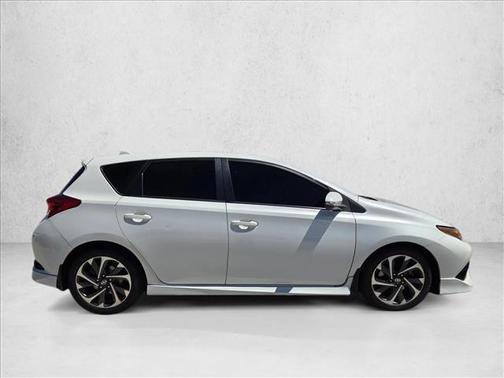 Blizzard Pearl 2016 Scion iM 5dr HB CVT (Natl)