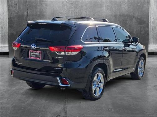 2017 Toyota Highlander Hybrid Limited