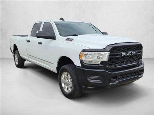 2020 RAM 2500 Tradesman Crew Cab 4X4 8' Box