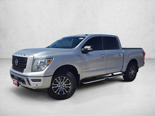 2020 Nissan Titan SV