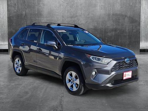2020 Toyota RAV4 Hybrid XLE