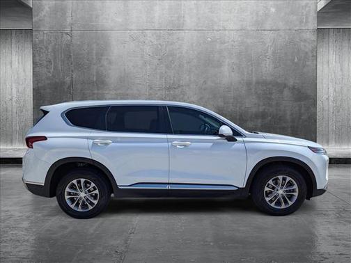 2020 Hyundai SANTA FE SE 2.4