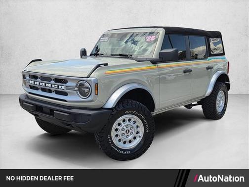 Desert Sand 2025 Ford Bronco Base