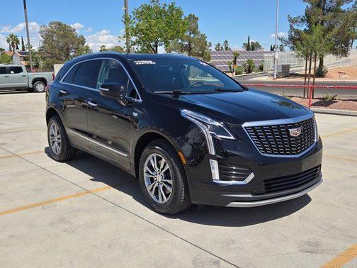 Stellar Black Metallic 2021 Cadillac XT5 Premium Luxury