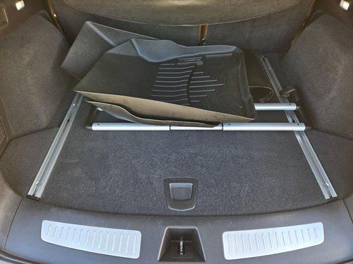 Stellar Black Metallic 2021 Cadillac XT5 Premium Luxury