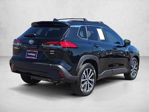 2025 Toyota Corolla Cross XLE