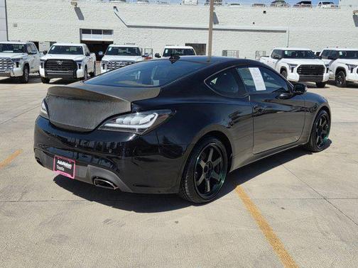 Caspian Black Pearl 2016 Hyundai Genesis Coupe 3.8 Ultimate