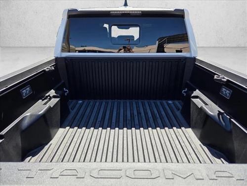 Ice Cap 2024 Toyota Tacoma SR5