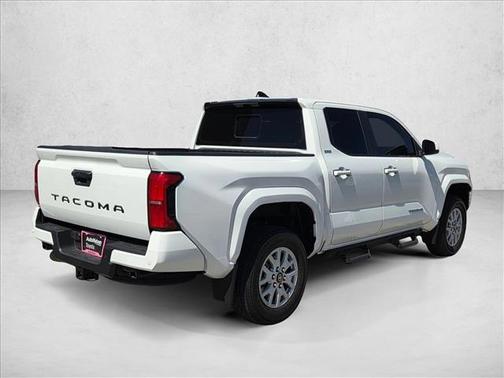 Ice Cap 2024 Toyota Tacoma SR5