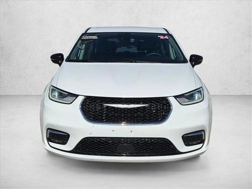 Bright White Clearcoat 2024 Chrysler Pacifica Touring L