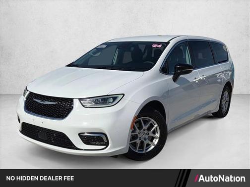 Bright White Clearcoat 2024 Chrysler Pacifica Touring L