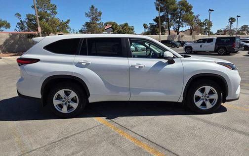 Wind Chill Pearl 2023 Toyota Highlander L