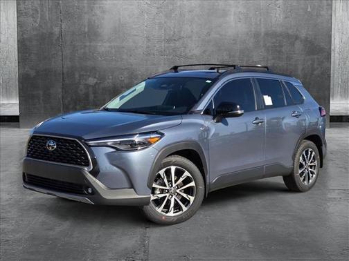 2025 Toyota Corolla Cross XLE