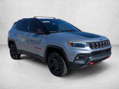 Billet Silver Metallic Clearcoat 2023 Jeep Compass Trailhawk