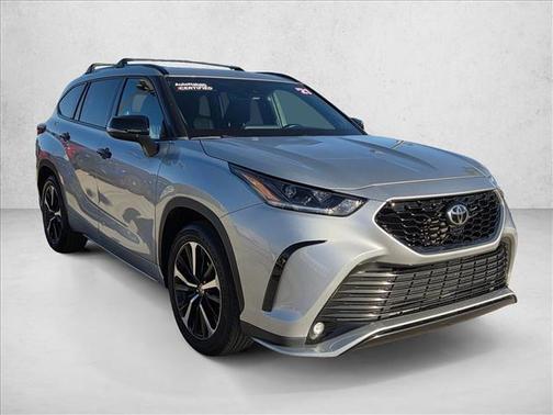 2021 Toyota Highlander XSE