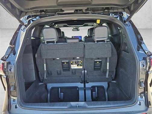 2025 Toyota Sienna Woodland Edition