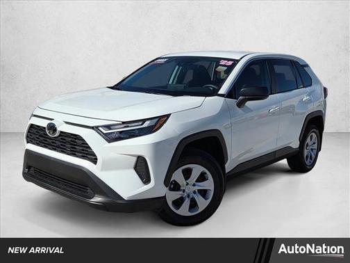 2025 Toyota RAV4 LE