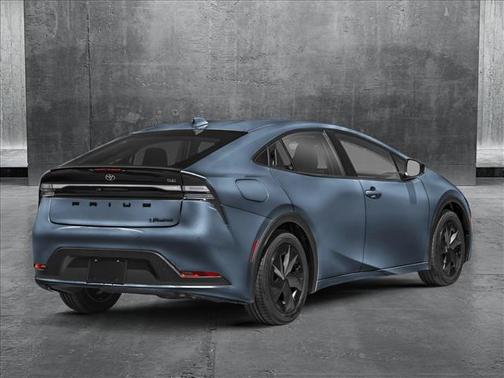2025 Toyota Prius L