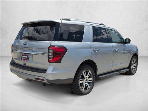 Iconic Silver Metallic 2024 Ford Expedition Limited