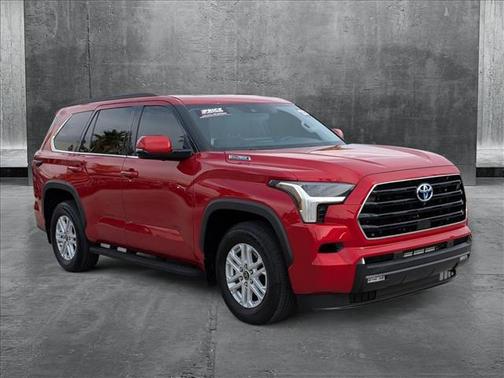 2023 Toyota Sequoia SR5