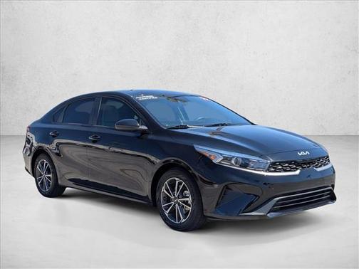 Aurora Black 2022 Kia Forte LXS