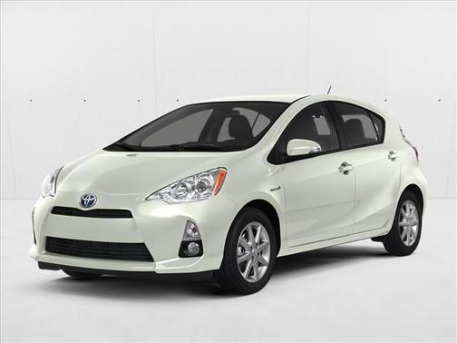 Moonglow 2014 Toyota Prius c One