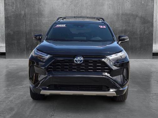 2022 Toyota RAV4 Hybrid SE