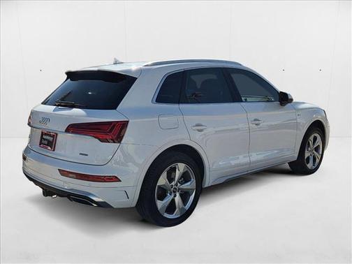 2022 Audi Q5 45 S line Premium Plus