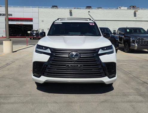 Eminent White Pearl 2023 Lexus LX 600 Premium