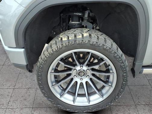 Sterling Metallic 2024 GMC Sierra 1500 Denali