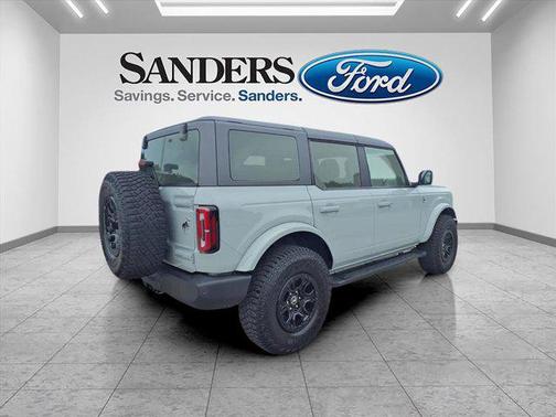 2023 Ford Bronco Outer Banks