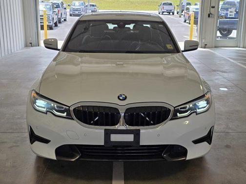 2021 BMW 330 xDrive