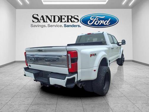 2023 Ford F-450 Platinum