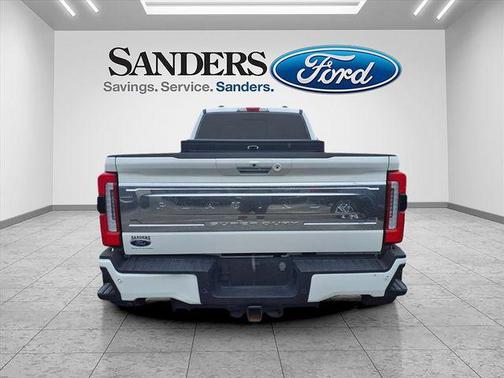 2023 Ford F-450 Platinum