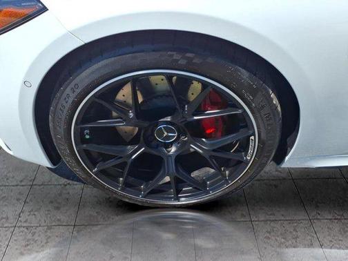 2025 Mercedes-Benz AMG CLE 53 4MATIC+