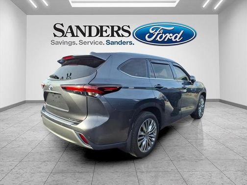 2024 Toyota Highlander Platinum