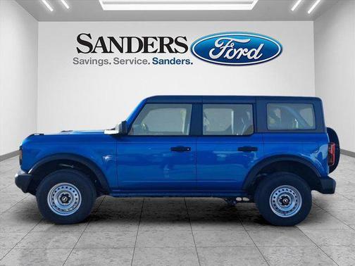2025 Ford Bronco Base 4 Door 4x4