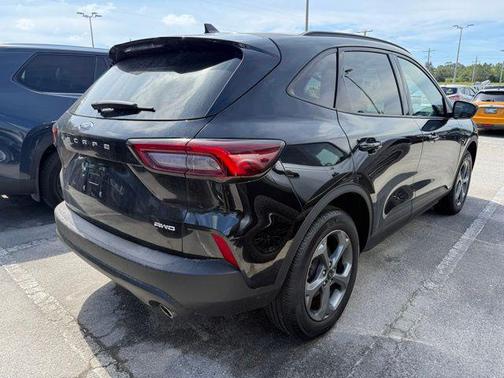 AGATE BLACK METALLIC 2025 Ford Escape ST-Line