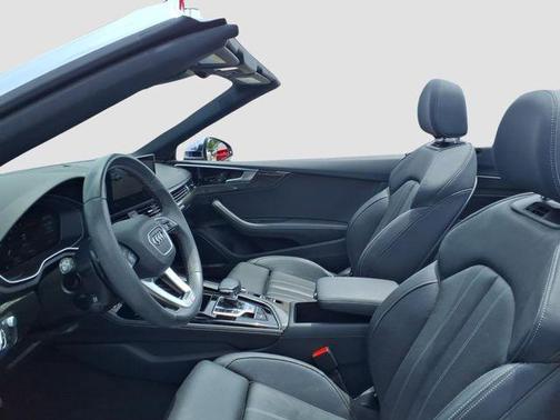 Daytona Gray Pearl Effect/Black Roof 2022 Audi S5 3.0T Prestige
