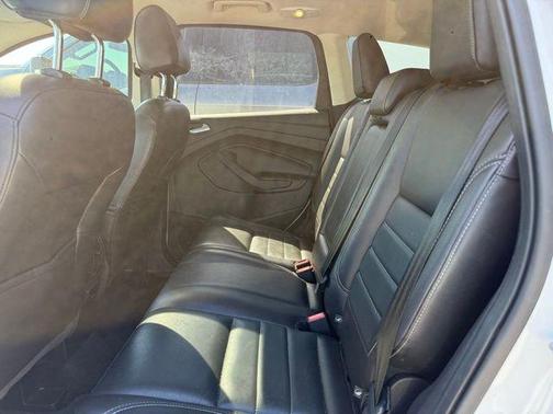 WHITE PLATINUM MET TRI-COAT 2016 Ford Escape Titanium