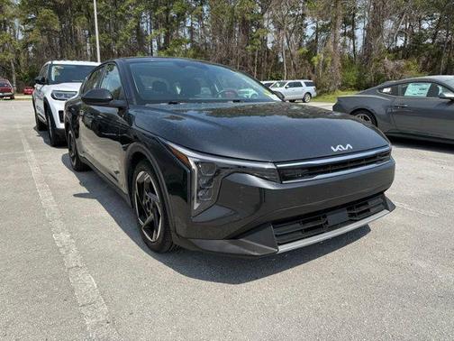 Interstellar Gray 2025 Kia K4 EX