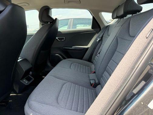 Interstellar Gray 2025 Kia K4 EX