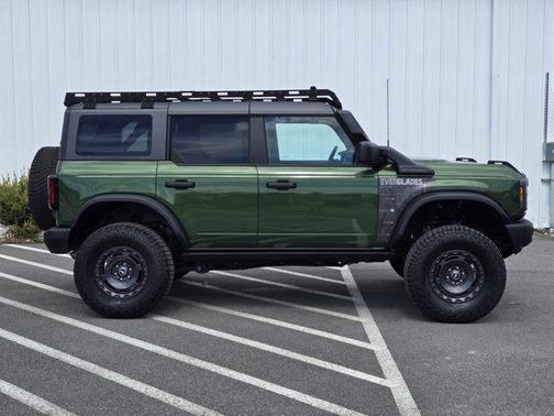 2024 Ford Bronco Everglades