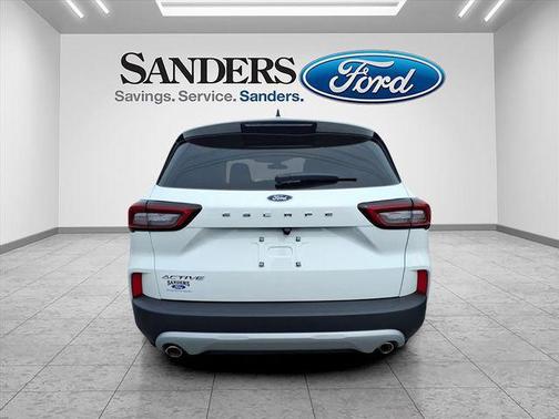 OXFORD WHITE 2026 Ford Escape Active