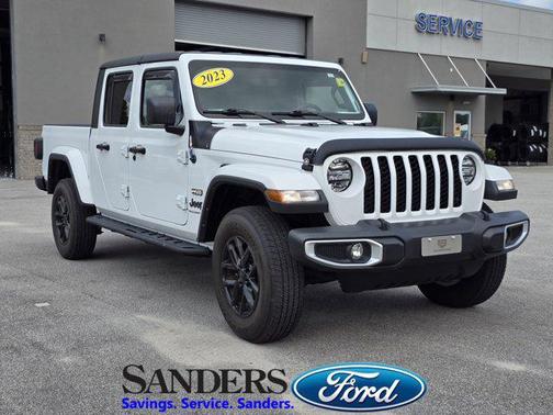 2023 Jeep Gladiator Sport S