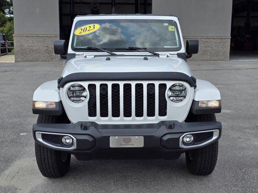 2023 Jeep Gladiator Sport S
