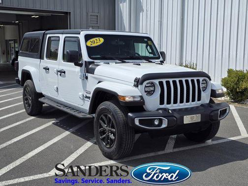 2023 Jeep Gladiator Sport S