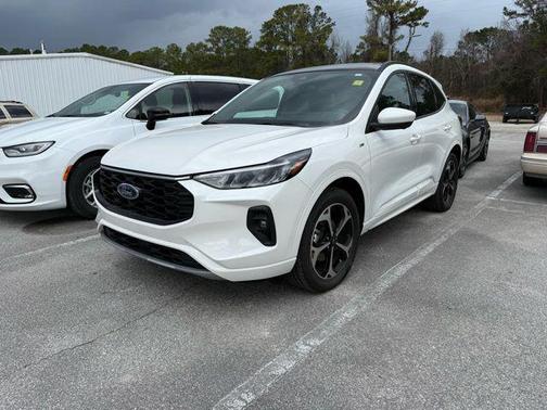 2023 Ford Escape ST-Line Select